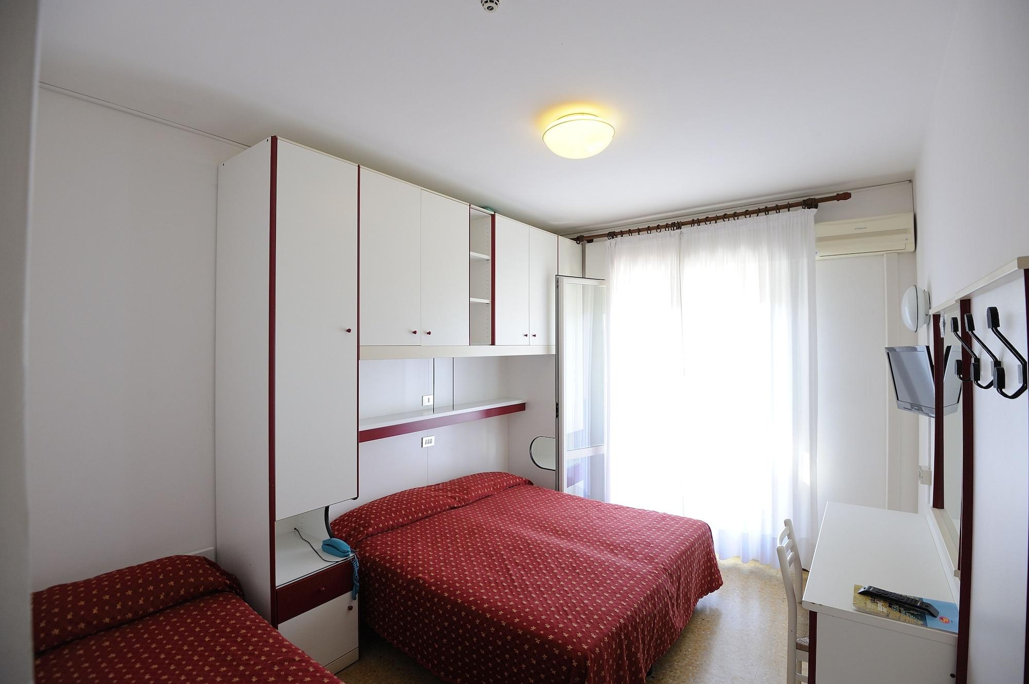Hotel Jadran Jesolo Extérieur photo